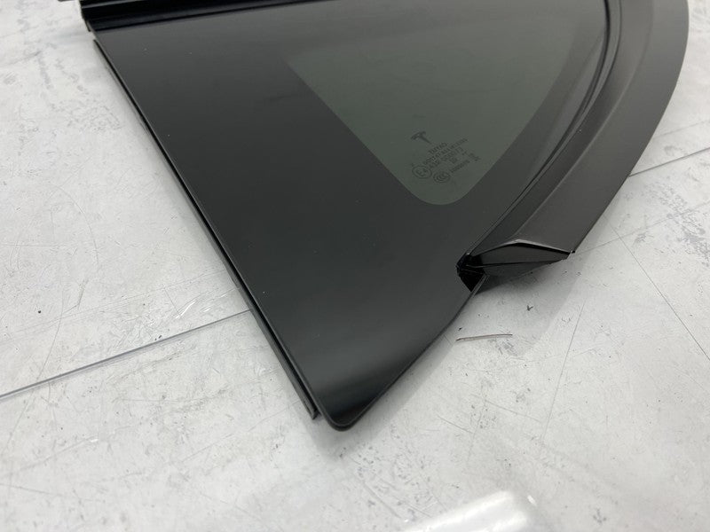 2020-2023 Tesla Model Y MY Rear Driver Side Quarter QTR Window Fixed Glass Left