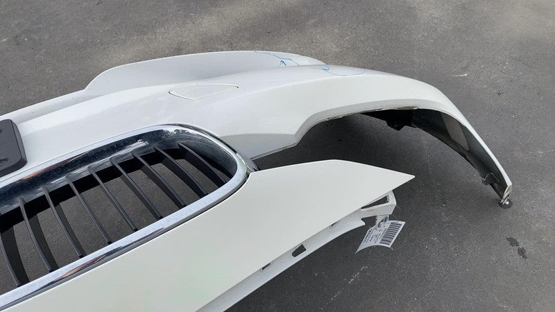 ⭕ 2012-2015 BMW 3 Series 320i Front Bumper Cover Fascia Panel Assembly