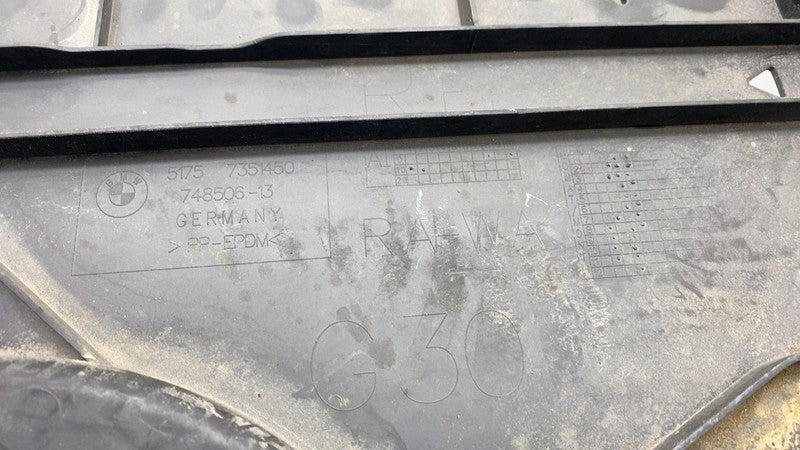 7351450 2018-2020 BMW 530e G30 Passenger Side Under Body Shield Panel Liner Right RH OEM