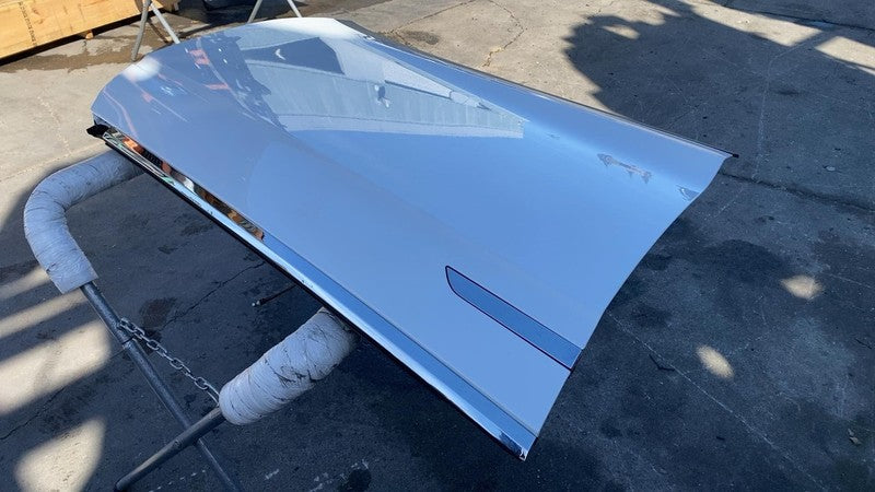 2016-2020 Tesla Model X Front Passenger Side Door Shell Panel Right Wh