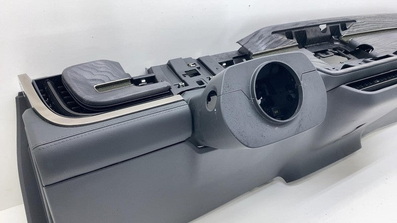 ⭕ 2022-2024 Rivian R1T R1S Front Dashboard Dash Panel Trim Panel Assem