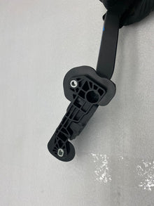 ⭕ 2012-2015 Tesla Model S Accelerator Throttle Pedal Assembly BE5C 9F836-AA OEM