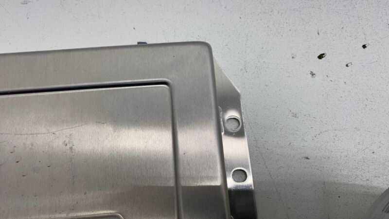 670105688 ⭕ 2017-2020 Maserati Levante Active Air Suspension Control Module Unit 670105688