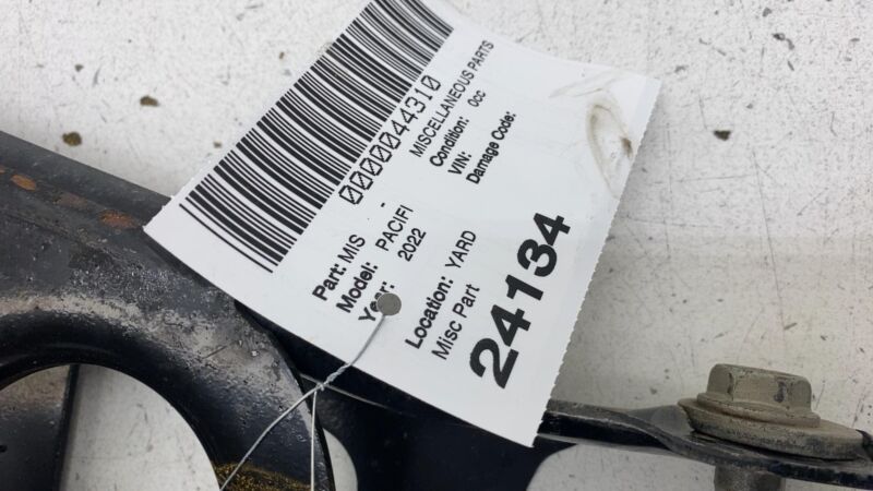 68218021 AA ⭕ 2017-2024 Chrysler Pacifica Rear Side Lower Control Arm Right FWD 68218021AA