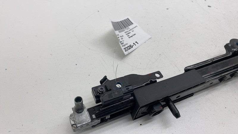 ⭕ 17-23 Model 3 Front Passenger Side Seat Rail Track Section Right 110