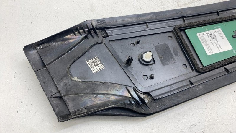150688600E ⭕ 20-23 Model Y Right Exterior B-Pillar Applique Trim w/ Camera RH 1506886-00-E