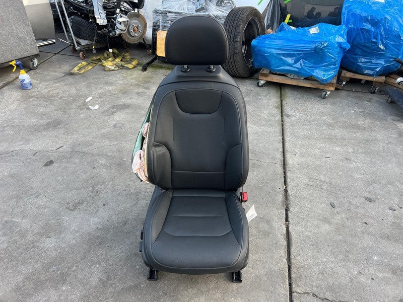 2022 2023 2024 Kia EV6 Front Passenger Seat w/ Headrest Right Perforated Black