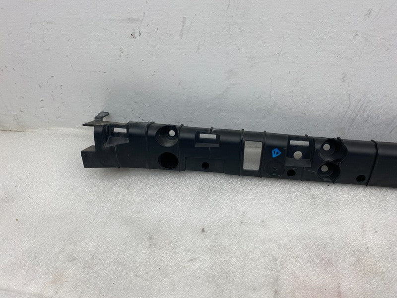 1046691 00 B ⭕2016-2023 Tesla Model X Right Side Skirt Rocker Panel Trim Bracket 1046691-00-B