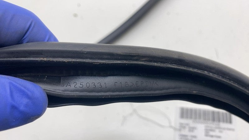 ⭕18-23 Subaru XV Crosstrek Front Driver Side Door Body Weatherstrip Seal Left LH