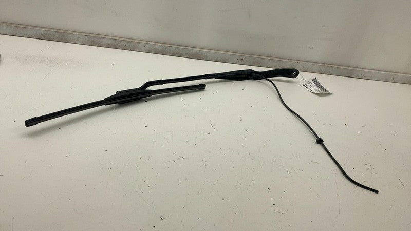 6004FV4054 ⭕ 2017-2023 Tesla Model 3 M3 Front Driver Side Windshield Wiper Arm & Blade Left