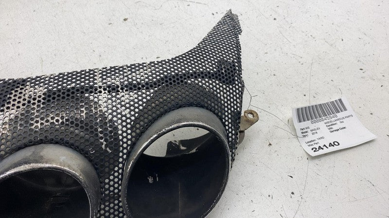 ⭕ 2017 2018 2019 Maserati Levante Rear Bumper Right or Left Exhaust Terminal