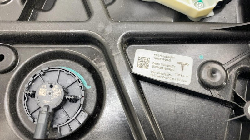 ⭕ 20-24 Model Y Rear Right Door Window Regulator & Motor w/ Carrier 14