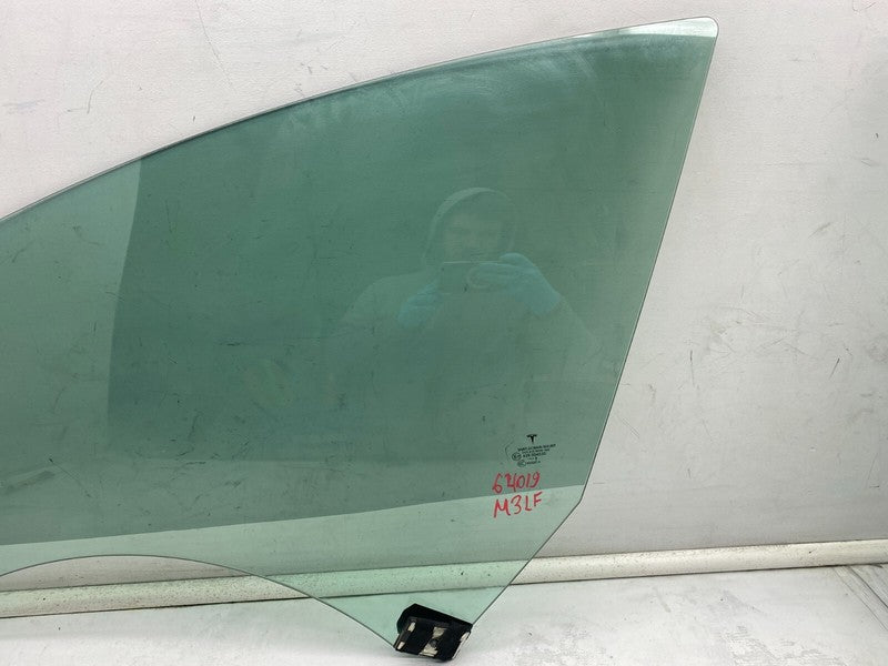 43R-004530 ⭕ 2017-2020 Tesla Model 3 Front Driver Side Door Window Glass Left (Single Pane)