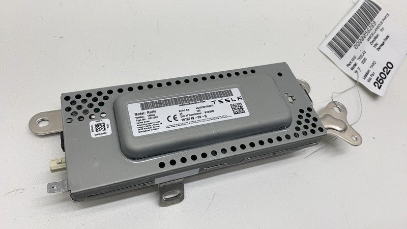 107974900D 2017-2023 Tesla Model 3 Harman Becker Radio FM/HD Receiver Module 1079749-00-D