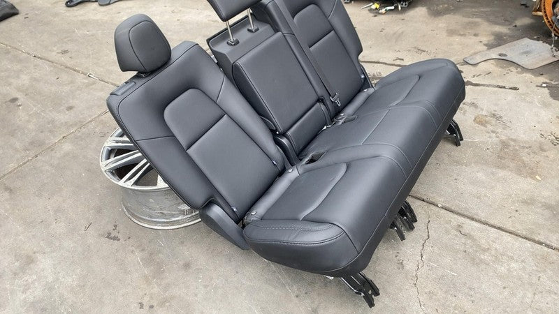 ⭕ 2020-2024 Tesla Model Y Rear Left & Right 2nd Row Seat Black (5 Seat