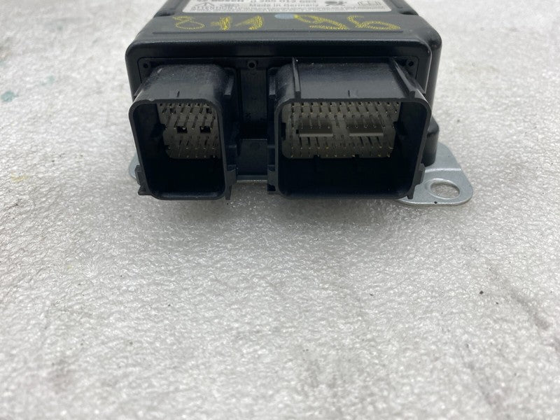 103676700A 16-20 Model X Safety Restraint Control Module Computer (Crash Data) 1036767-00-A
