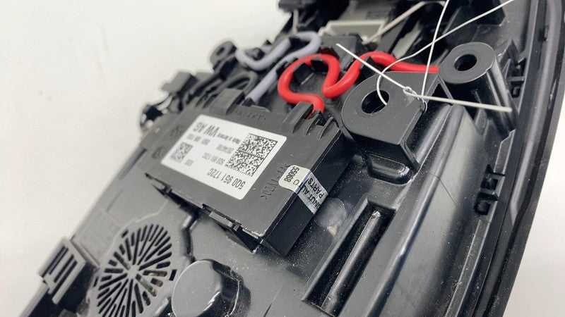 5Q0 951 172 C ⭕ 2024 Porsche Cayenne Front Upper Overhead Dome Reading Light Lamp 5Q0951172C