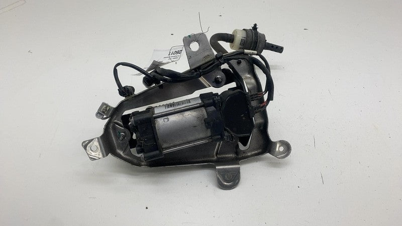 ⭕ 2012-2015 Tesla Model S Air Pump Suspension Compressor Supply Unit 0