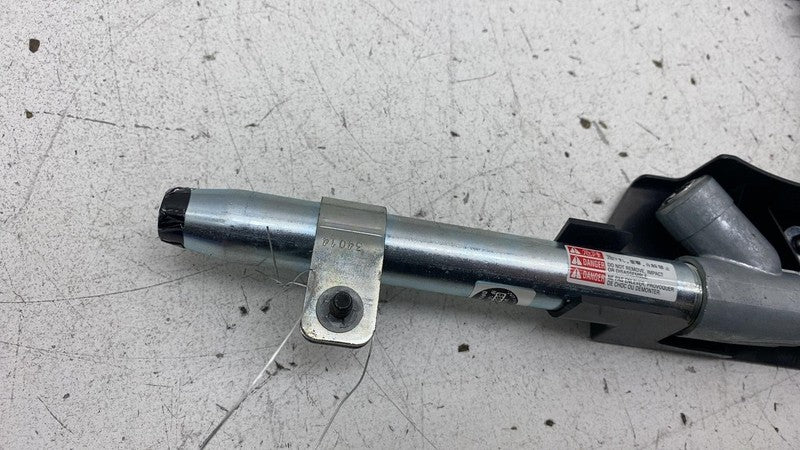 100526500C 12-20 Model S Front Right Lap Pretensioner 16-20 Model X Front Left 1005265-00-C