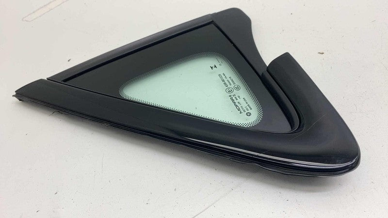 ⭕ 18-25 Chrysler Pacifica Front Left Corner Door Window Quarter Glass 