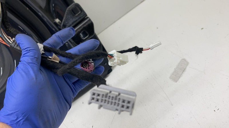 ⭕ 2016-2020 Tesla Model S Front Driver Side Door Shell Panel Left LH G