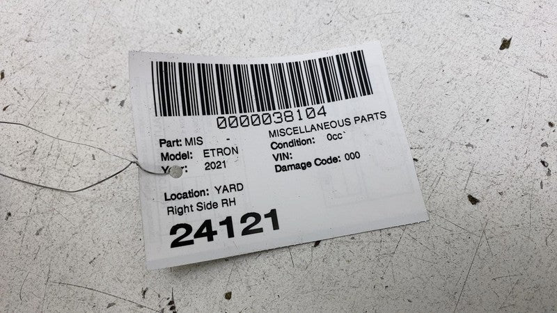 4KE.121.735 ⭕ 19-23 Audi E-Tron Front Air Curtain Intake Duct Grille Cover Left LH 4KE121735