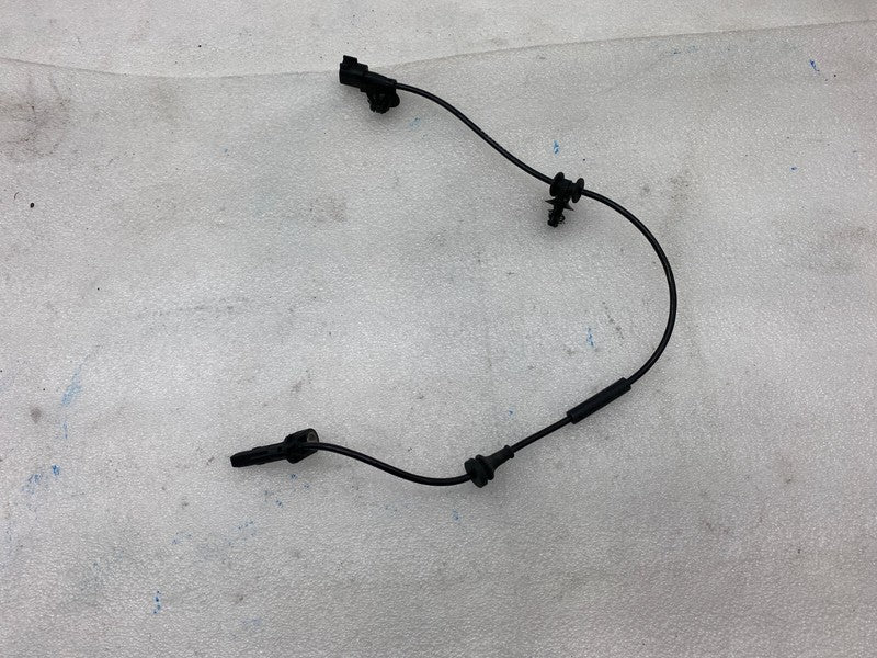 1188771 00 A 17-23 Model 3 Y Rear Left or Right Anti-Lock ABS Wheel Speed Sensor 1188771-00-A