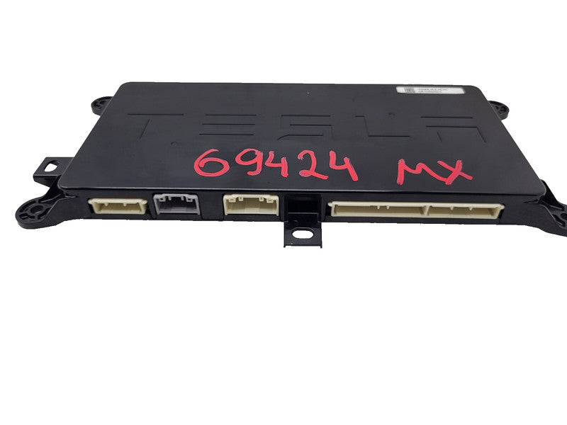 104390000E ⭕ 16-20 Model X Rear Body Chassis Control Module BCM Computer TSTD 1043900-00-E