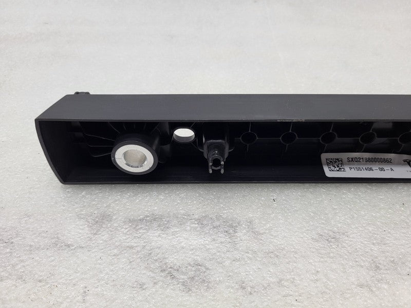 1551406 00 A ⭕ 21-24 Model S Front Seat 1st Row Riser Over Molding Round Spacers 1551406-00-A