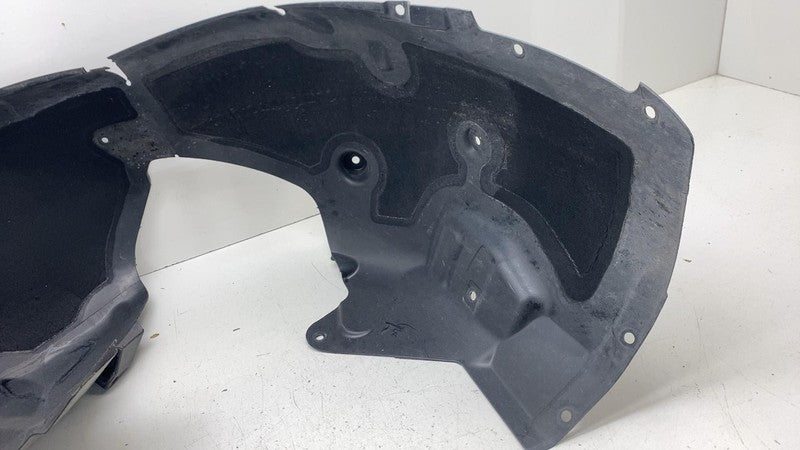 1081582-00-D ⭕ 18-23 Tesla Model 3 Front Right Wheel Fender Liner Splash Shield 1081582-00-D
