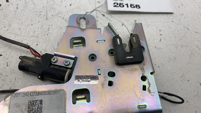 ⭕ 2022 Rivian EDV-700 Passenger Side Box Roller Door Lock Latch Right 