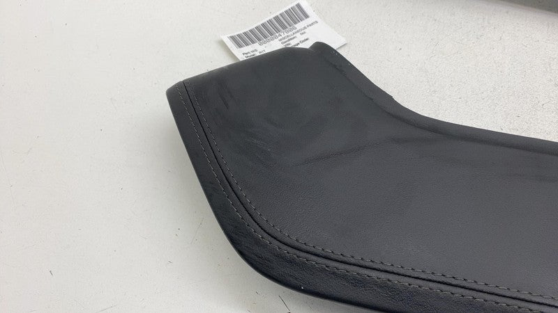 PT00000875 ⭕ 22-24 R1T Front Left & Right Upper Center Console Trim PT00000875 / PT00000850