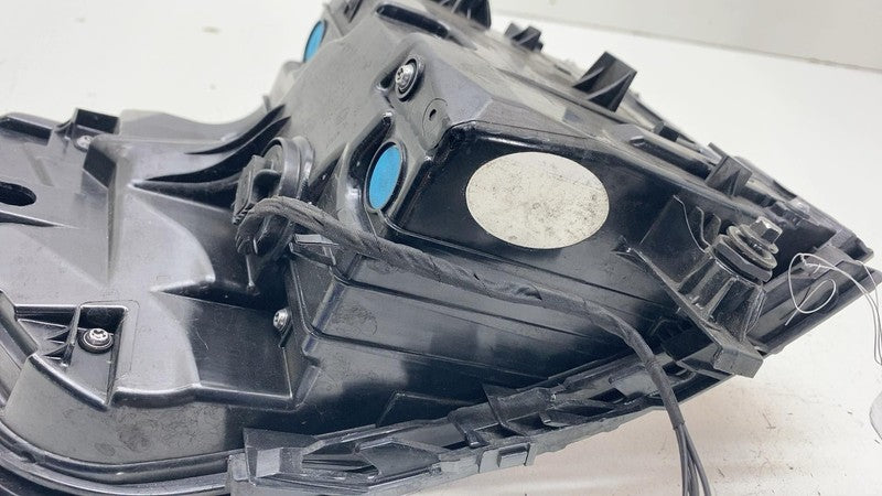 ⭕ 2021-2024 Polestar 2 Rear Right Quarter Panel Outer LED Tail Light Lamp Assy