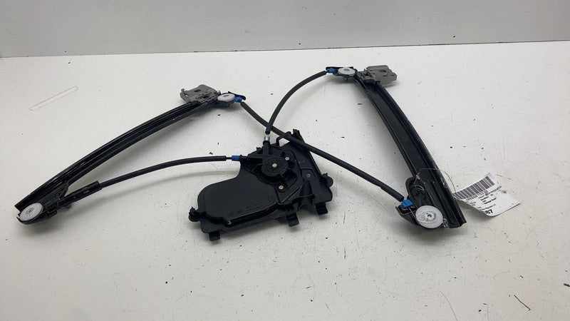 1929917-00-A ⭕24-25 Tesla Model 3 Front Left Door Window Glass Regulator & Motor 1929917-00-A