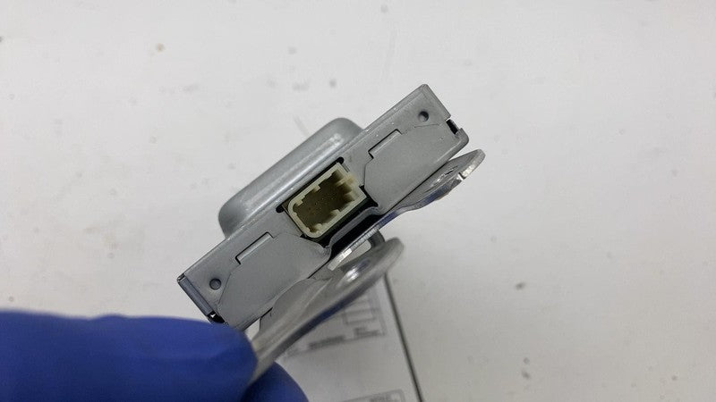 107974900D ⭕ 2017-2023 Tesla Model 3 Harman Becker Radio FM/HD Receiver Module 1079749-00-D