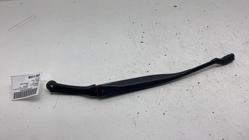 670007562 ⭕ 14-21 Maserati Ghibli Front Driver Side Windshield Wiper Arm Left LH 670007562