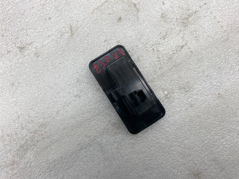 1034341 ⭕ 12-23 Model S X Rear Bumper Left = Right License Plate Lamp Light 1034341-00-A