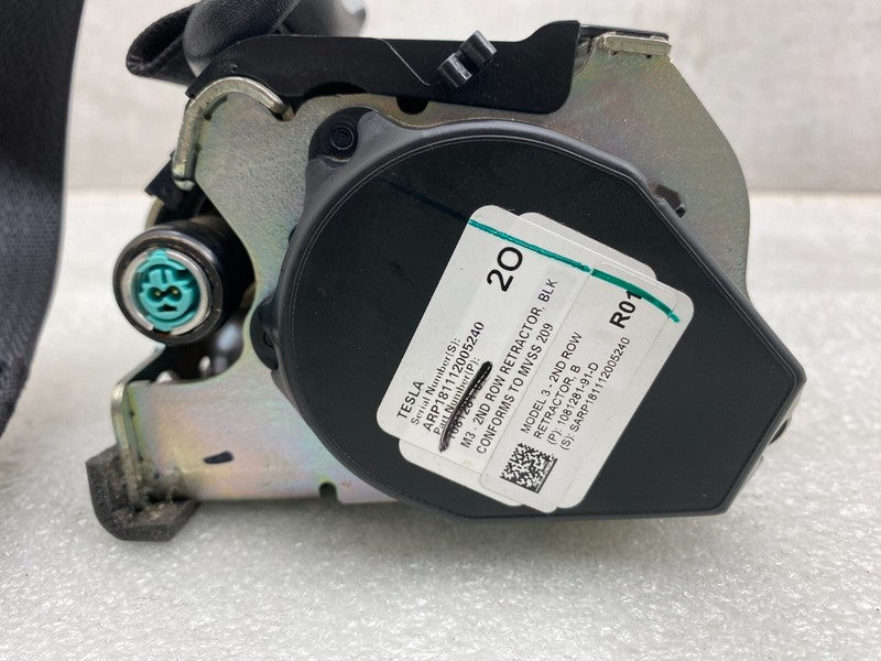 108128101D ⭕17-23 Tesla Model 3 Rear Left or Right 2nd Row Seat Belt Retractor 1081281-01-D