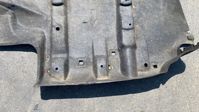 ⭕2017-2024 Chrysler Pacifica Rear Underbody Pan Diffuser Panel Splash Shield OEM