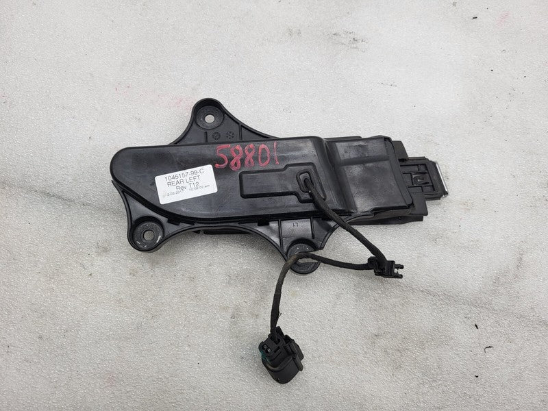 1045157 99 C ⭕ 16-20 Model X Rear Driver Outer Door Handle Exterior Chrome Left 1045157-99-C