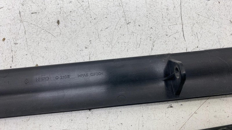 E16-105309-00 ⭕ 2019-2023 Audi E-Tron Quattro Intercooler Air Duct Guide Blinds Channel Blade