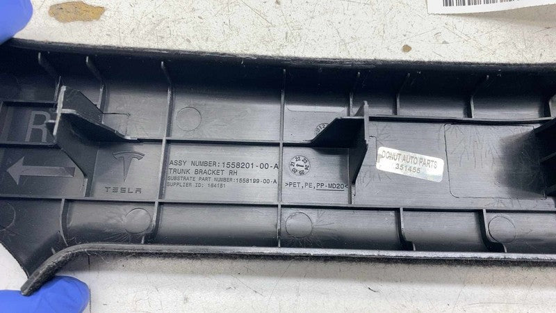 ⭕ 2020-2024 Tesla Model Y Rear Side Trunk Boot Trim Bracket Right 1558