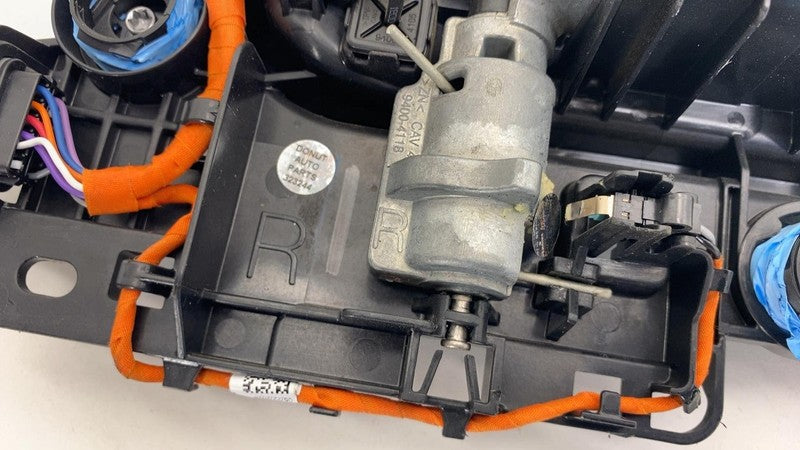 ⭕25 Rivian R1S Front Right Exterior Door Handle Forest Green EXP006 C2