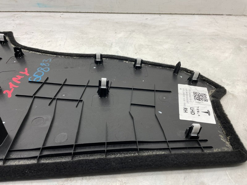 ⭕ 20-24 Model Y Front Right Center Console Side Panel Carpet Cover 149