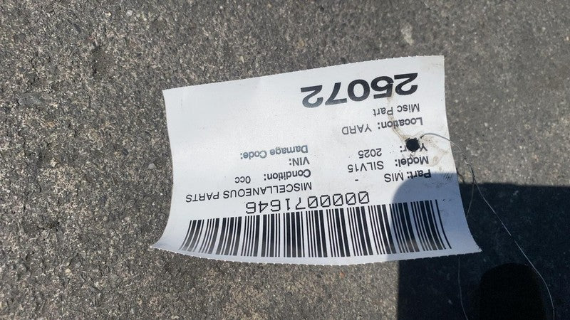 87830271 ⭕2025 Chevrolet Silverado 1500 Rear Bumper Tow Towing Trailer Hitch Bar 87830271