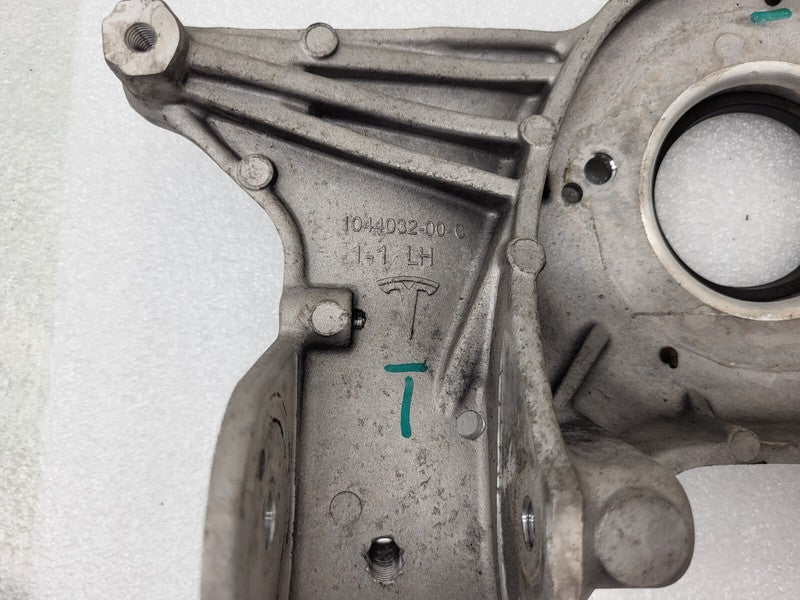 104437100D ⭕ 17-23 Model 3 M3 Front Driver Side Upper Strut Mount Bracket Left 1044371-00-D