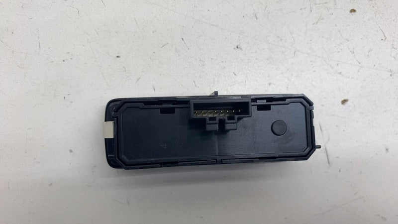 32350330 ⭕ 23-25 Polestar 2 Trunk Tailgate Opening Switch Release Control Button 32350330