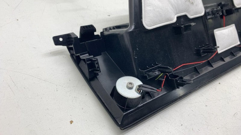 ⭕ 25-26 Model Y MY Dash Instrument Panel Glove Box Storage Assembly 17