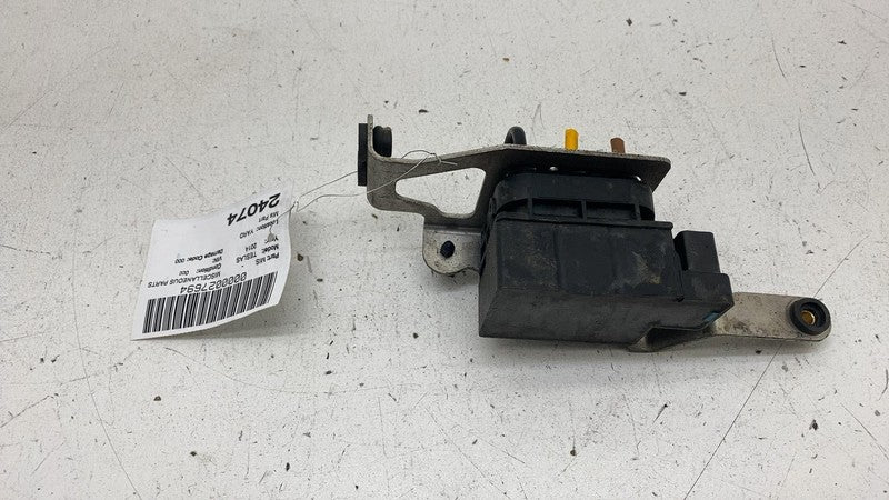 ⭕ 2012-2015 Tesla Model S Air Suspension Solenoid Compressor Pump Modu