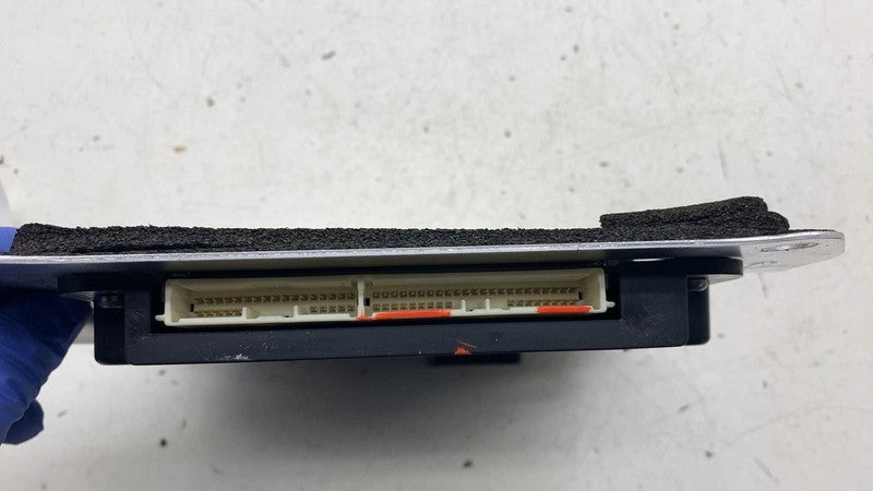 ⭕ 2016-2020 Tesla Model X Front Right Side Door Control Module RH 1050